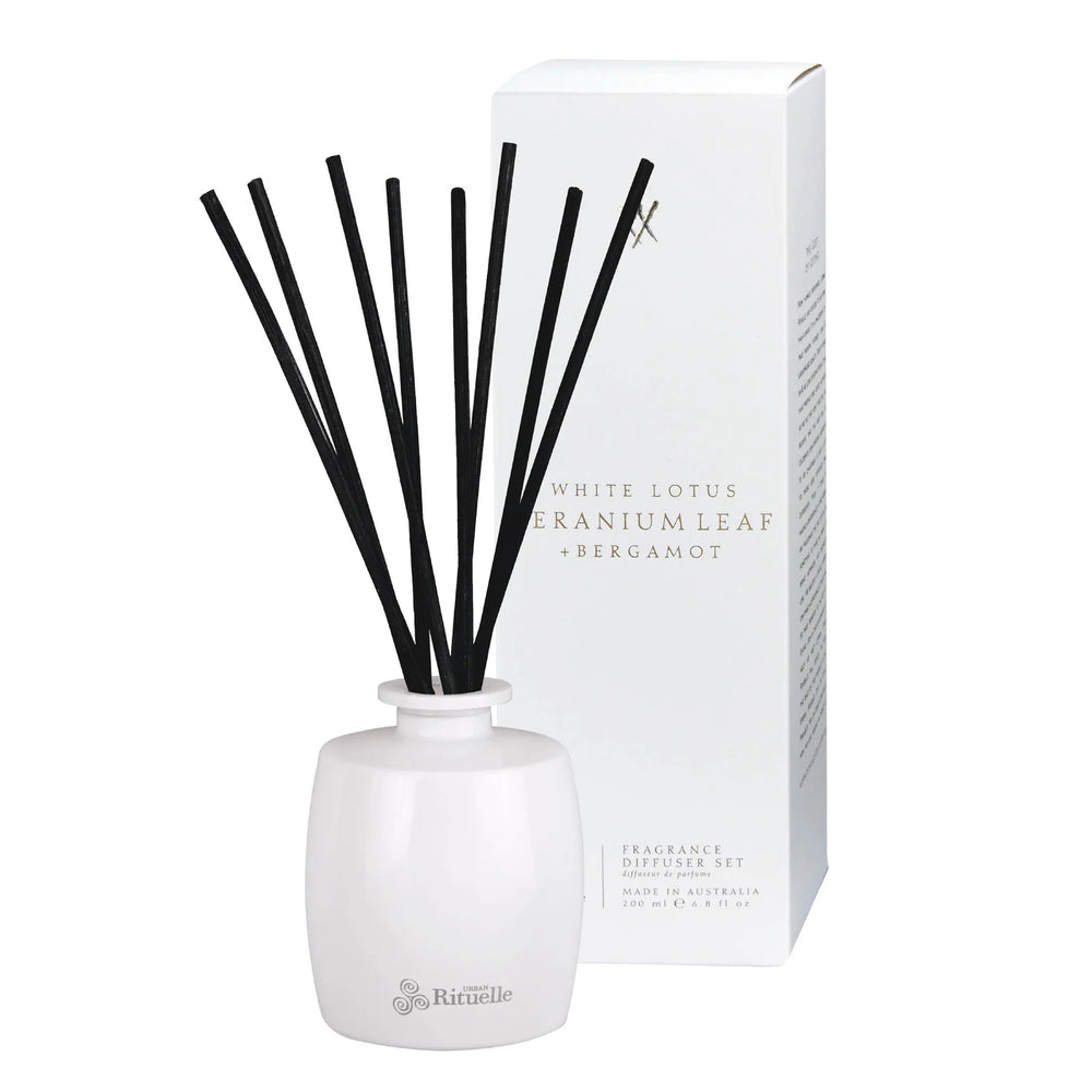 Urban Rituelle- White Lotus, Geranium Leaf & Bergamot
Fragrance Diffuser Set | 200ml